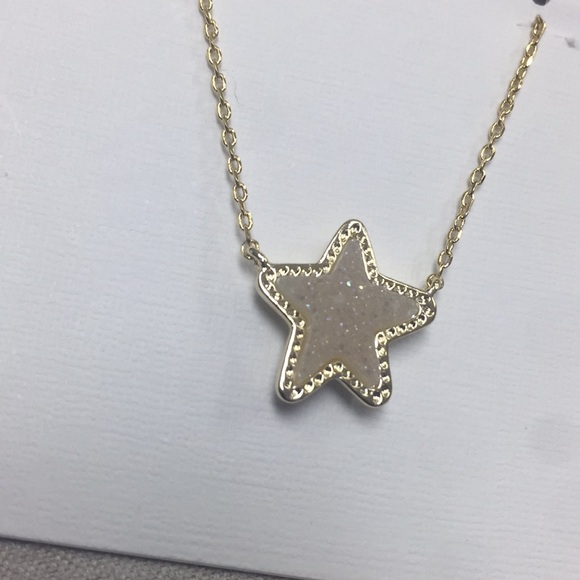 Kendra Scott - Picture 2 of 5